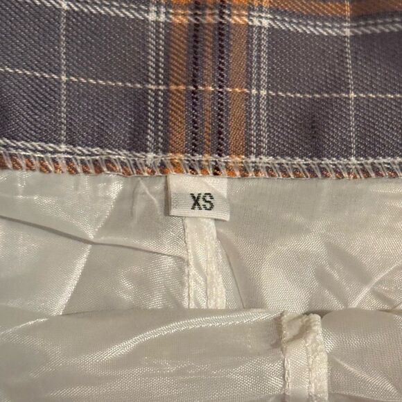 NWOT Plaid High Waisted Skort - Picture 8 of 10